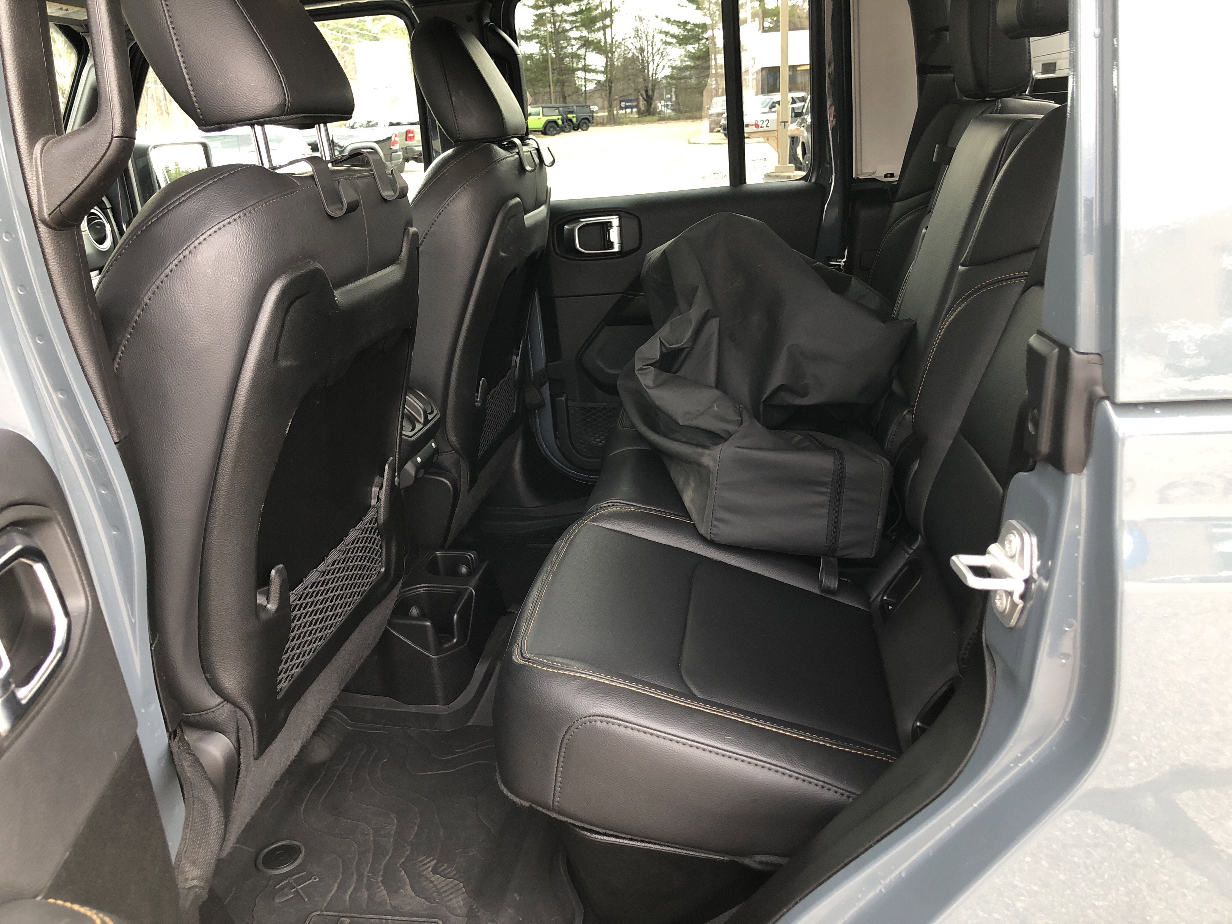 2025 Jeep Gladiator High Tide