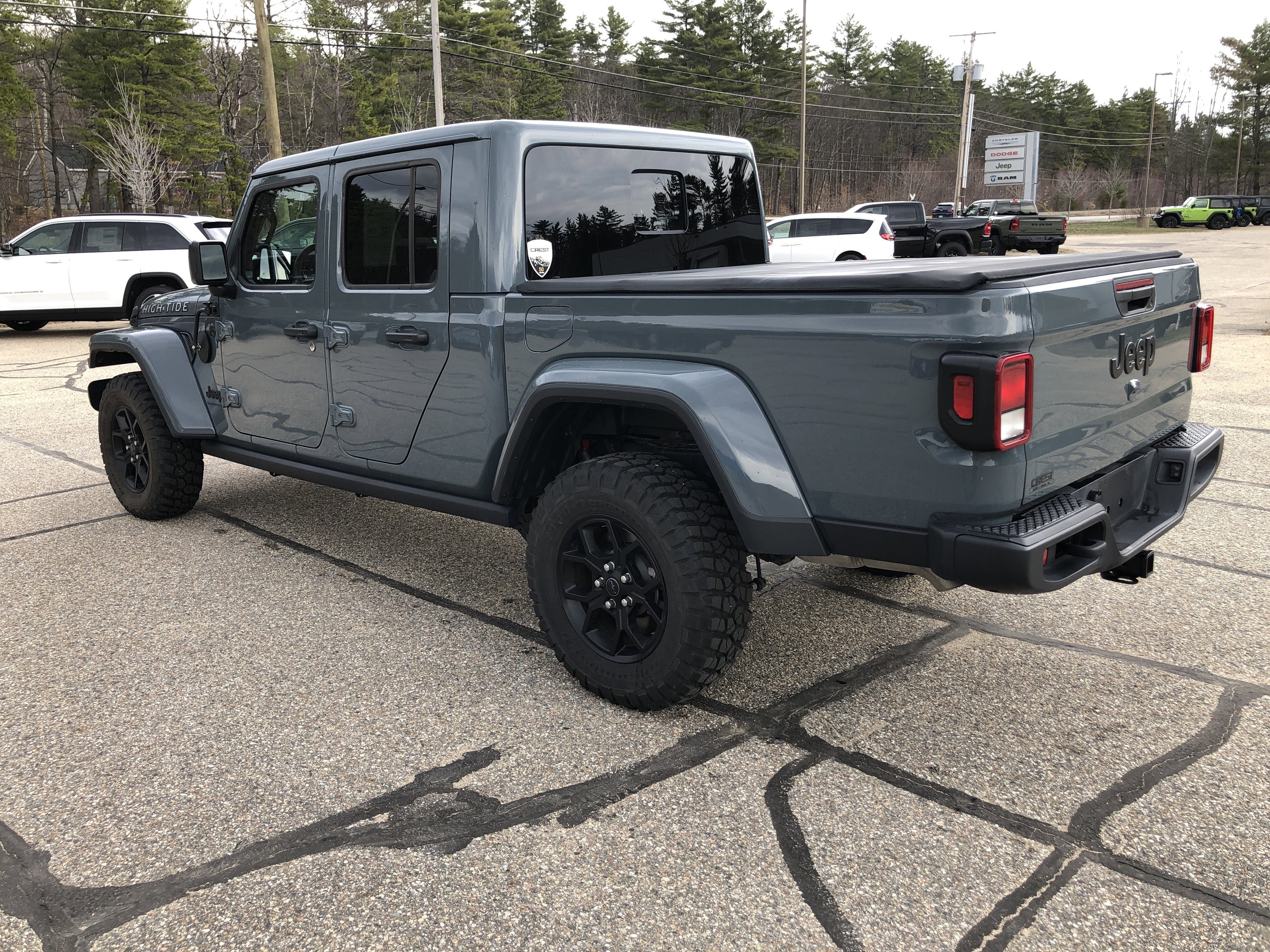 2025 Jeep Gladiator High Tide