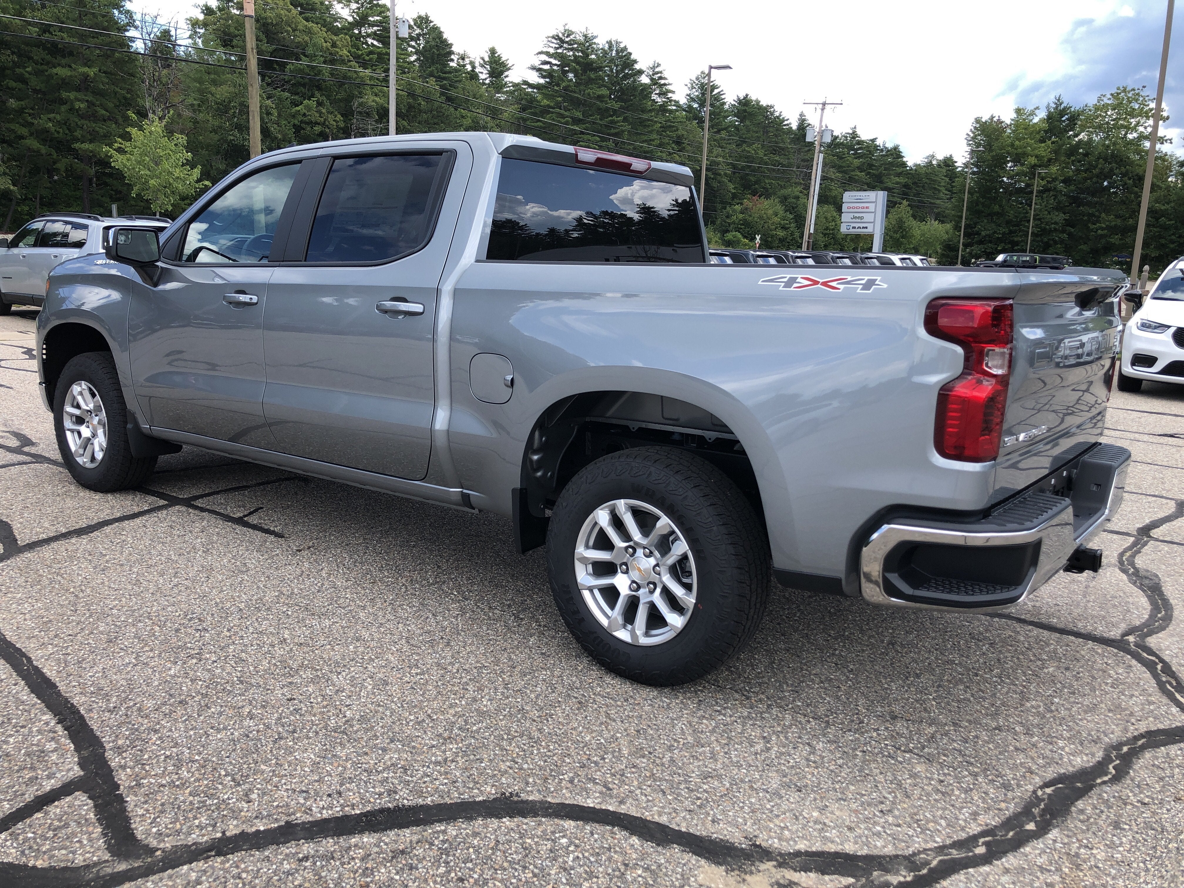 2026 Chevrolet Silverado 1500 LT (2FL)