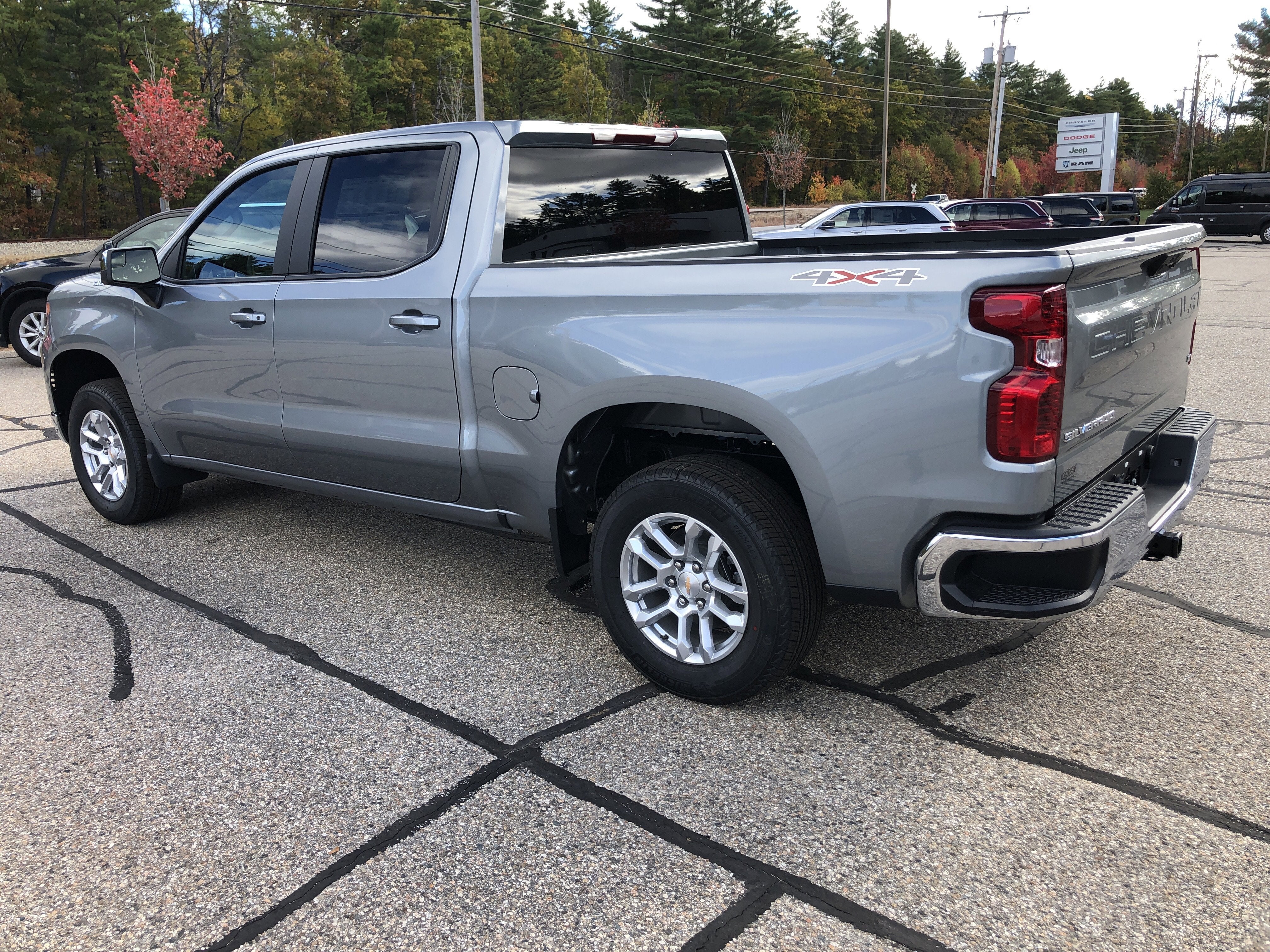 2026 Chevrolet Silverado 1500 LT (2FL)