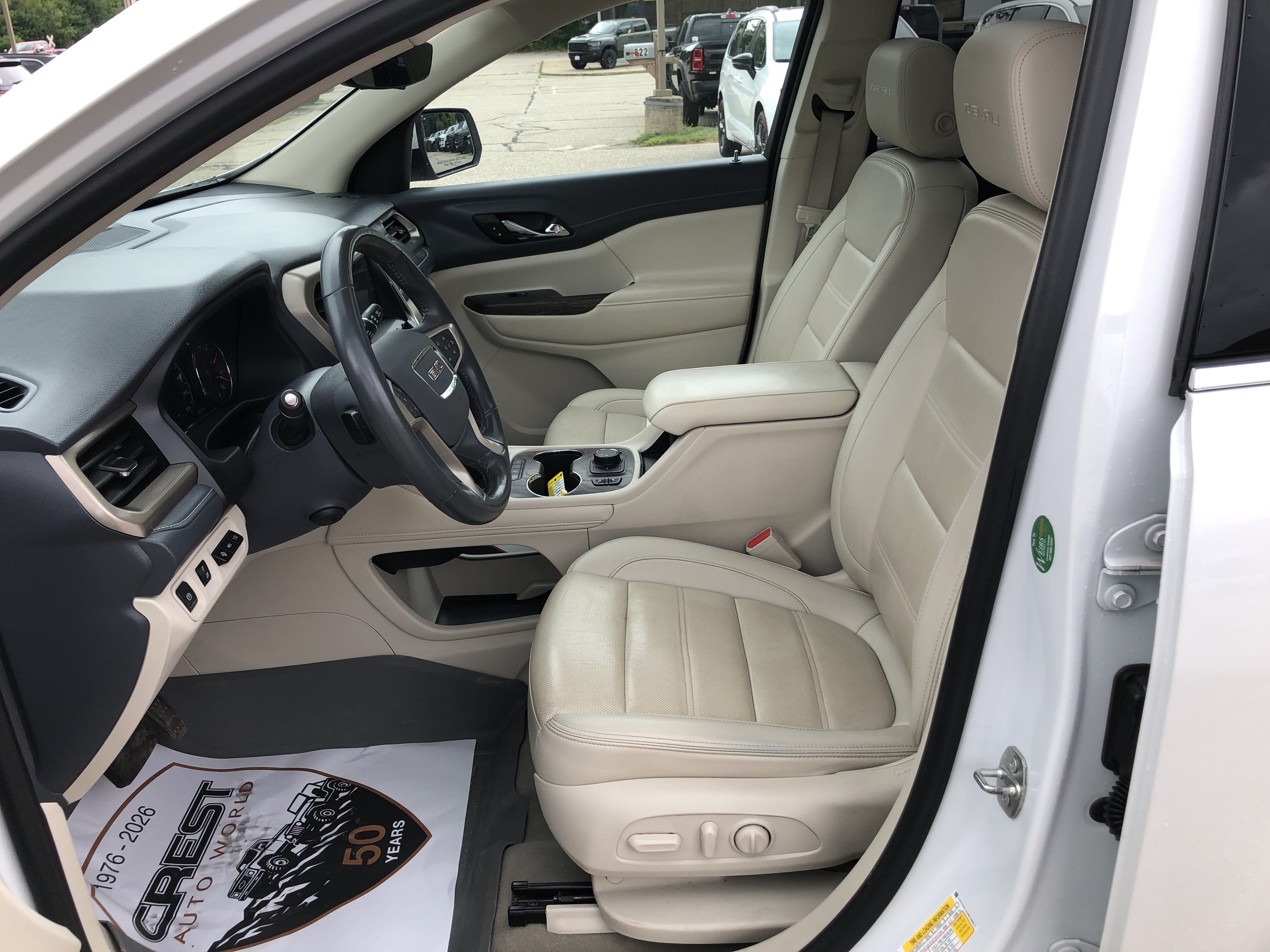 2021 GMC Acadia Denali