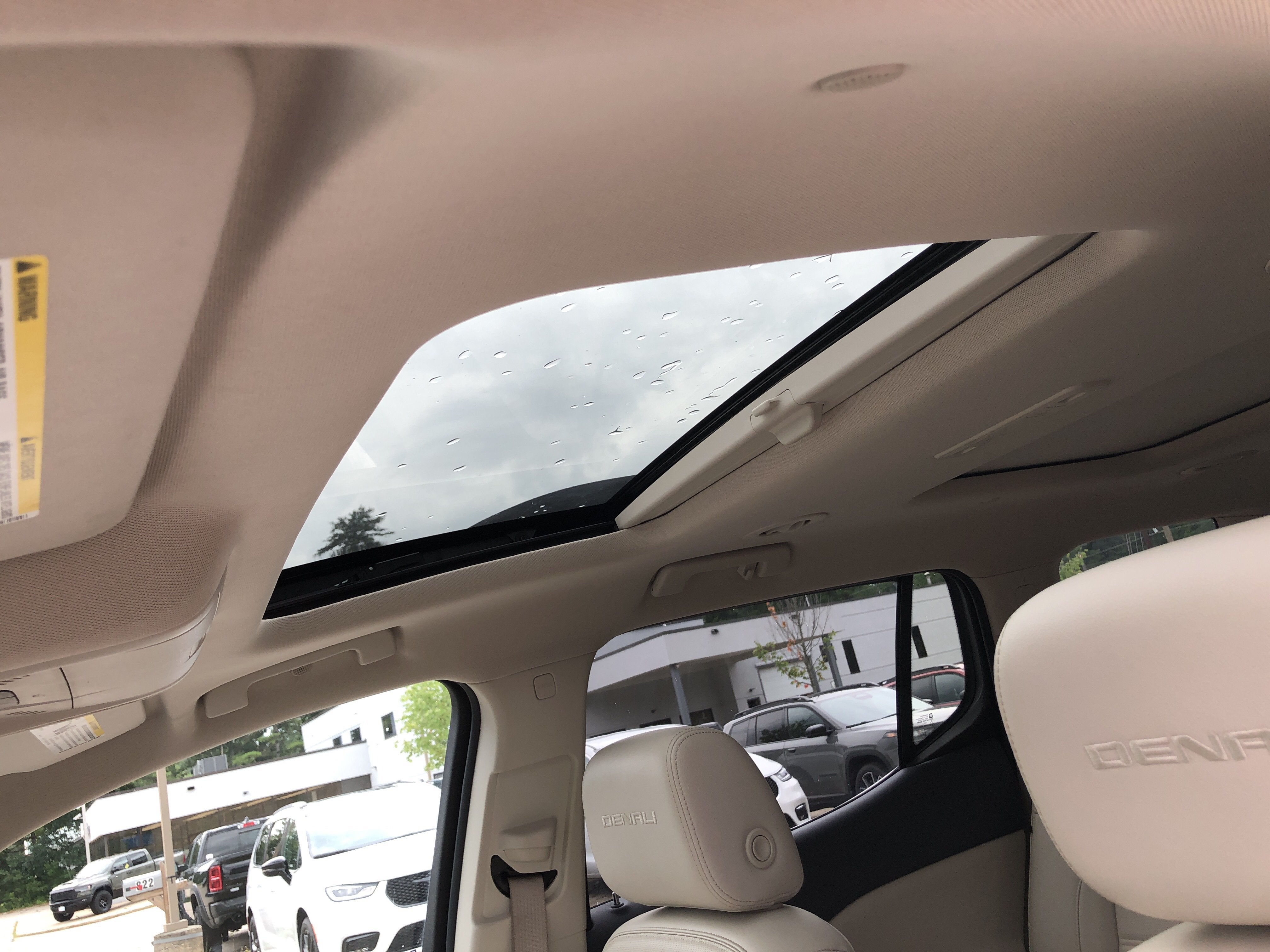 2021 GMC Acadia Denali