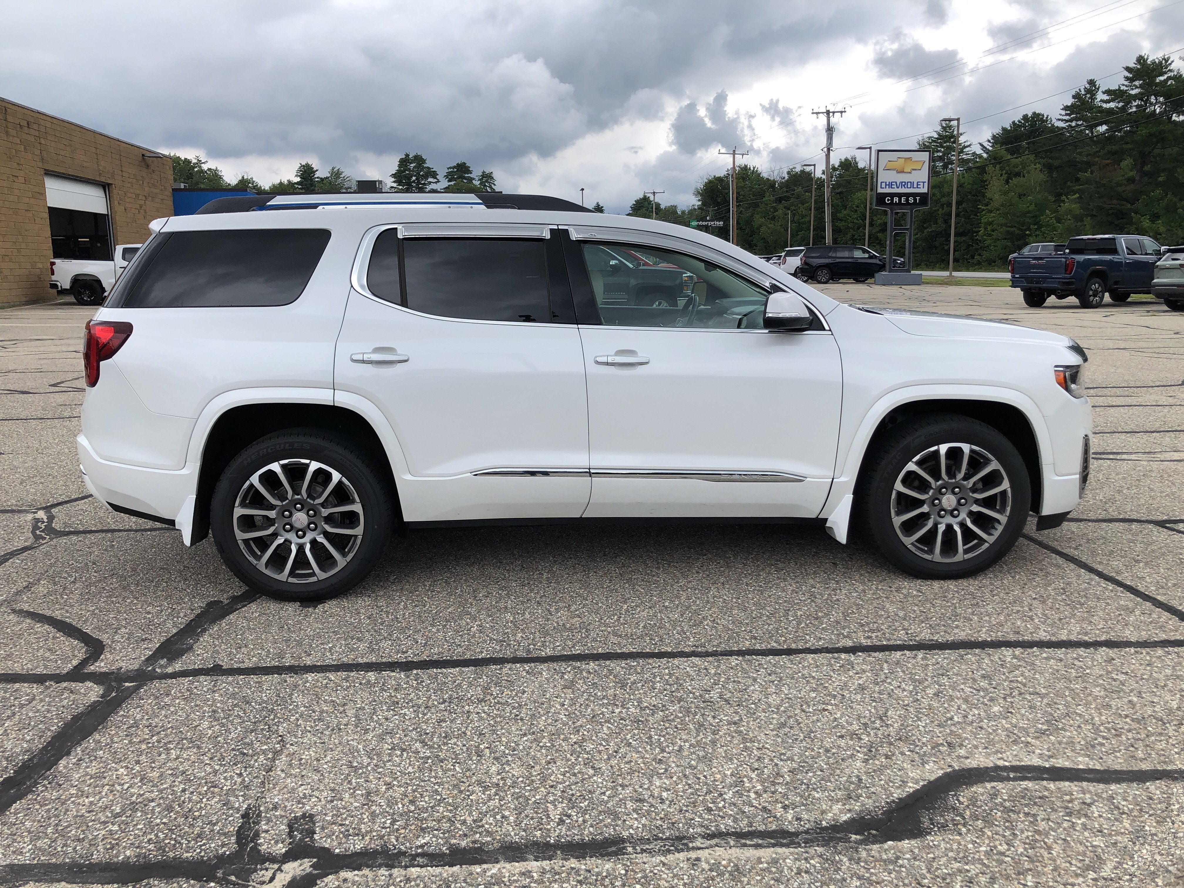 2021 GMC Acadia Denali