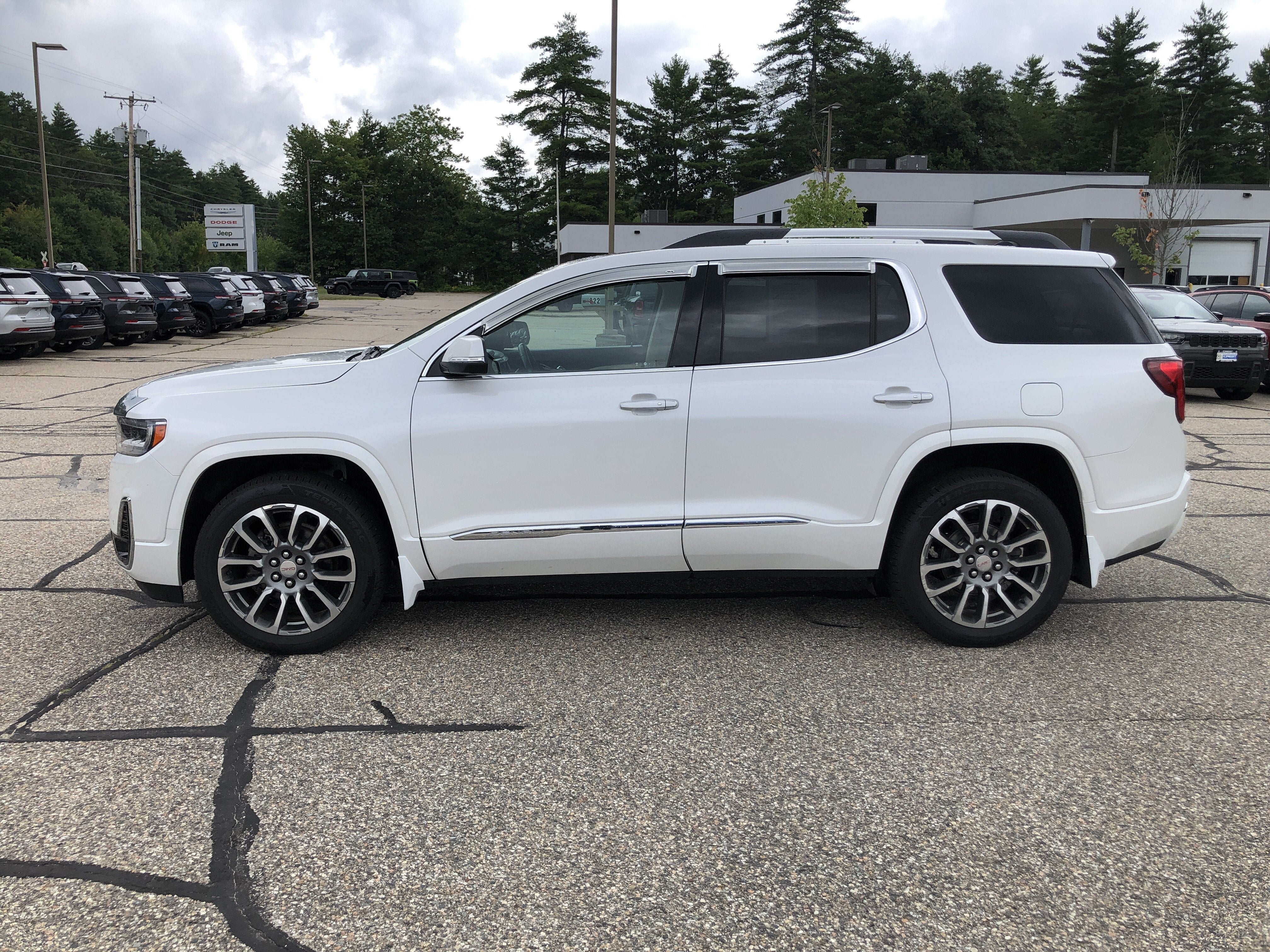2021 GMC Acadia Denali