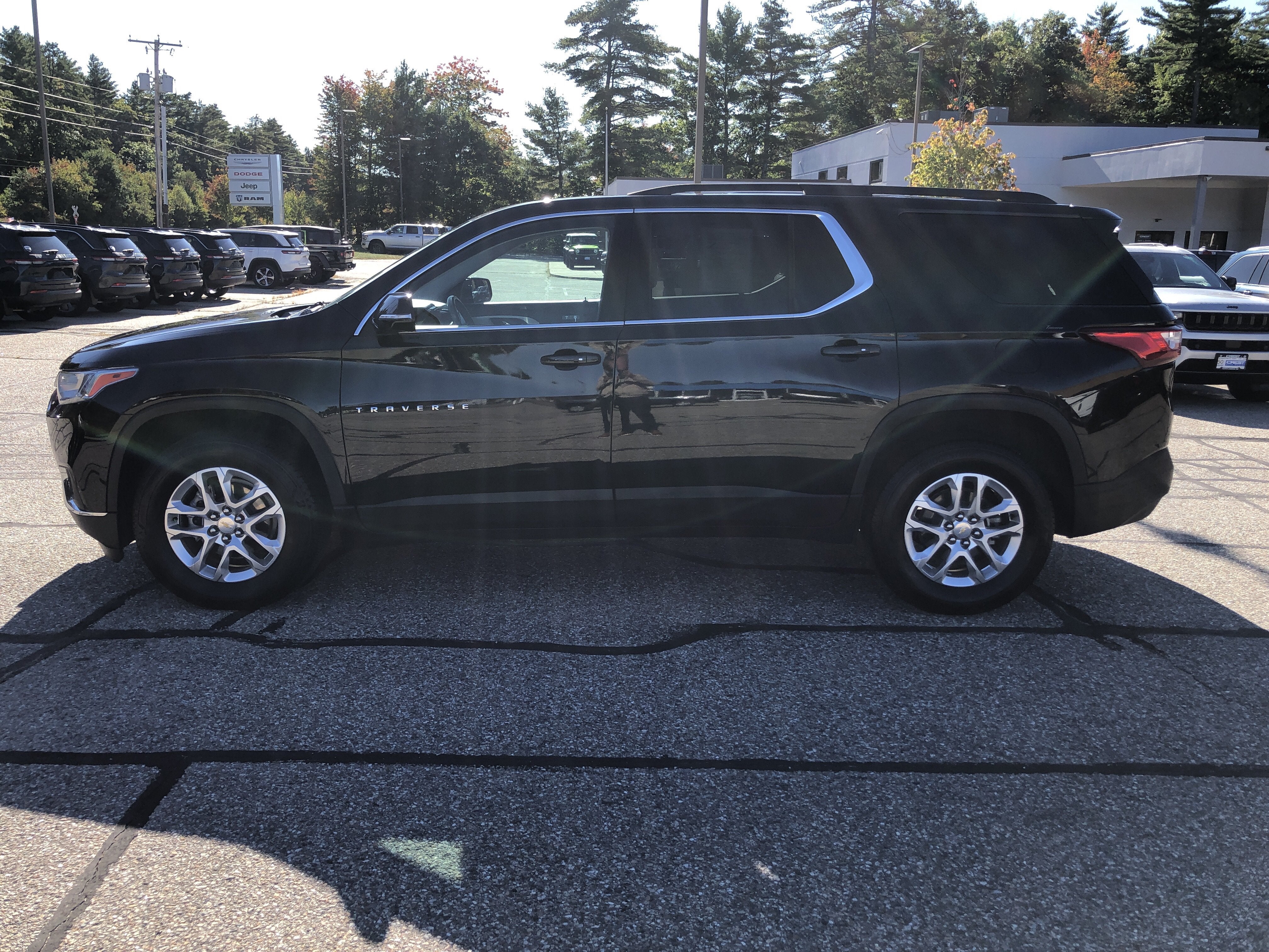 2020 Chevrolet Traverse LT Cloth