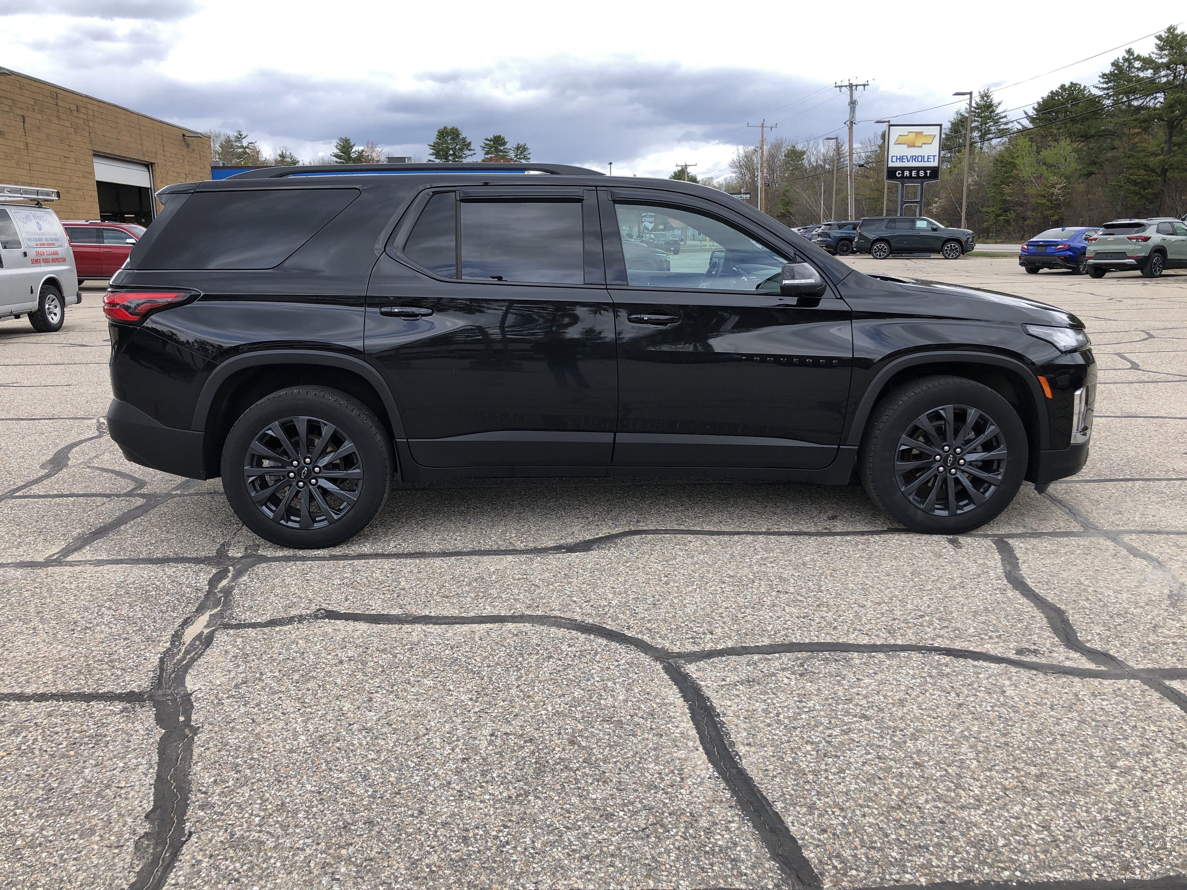 2023 Chevrolet Traverse RS