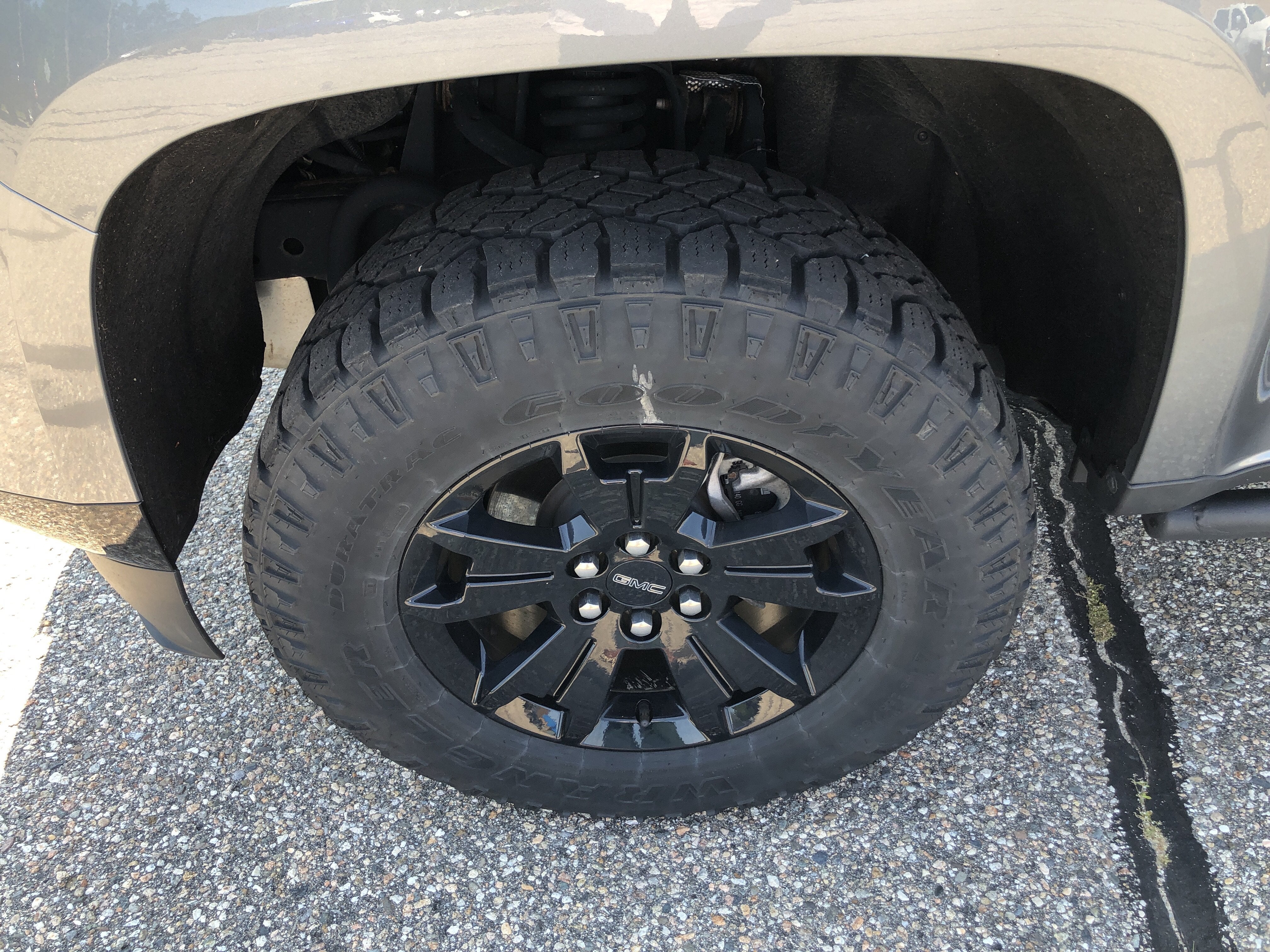 2022 GMC Canyon 4WD AT4 w/Leather