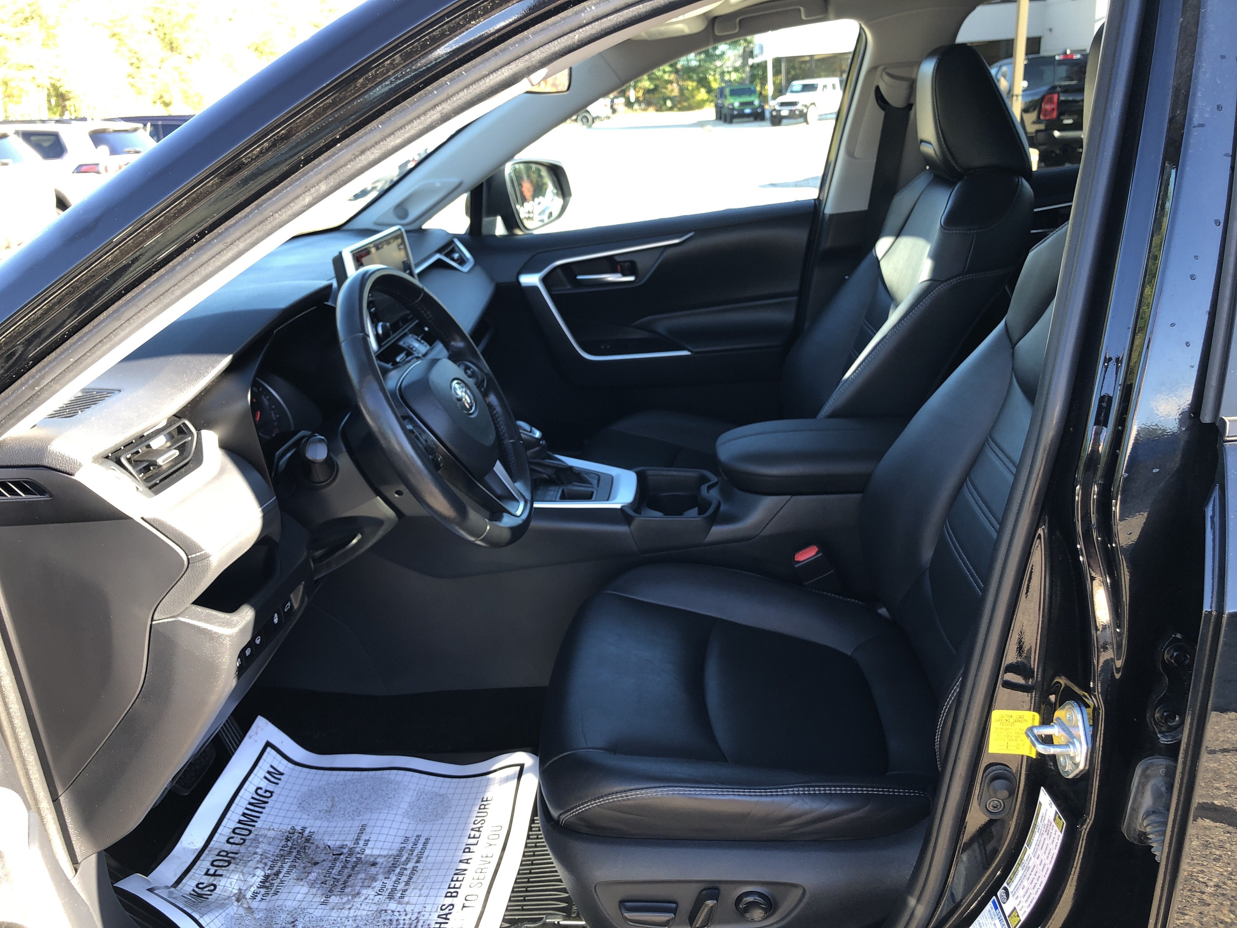 2019 Toyota RAV4 XLE Premium