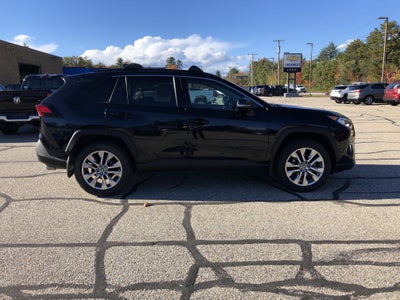 2019 Toyota RAV4 XLE Premium
