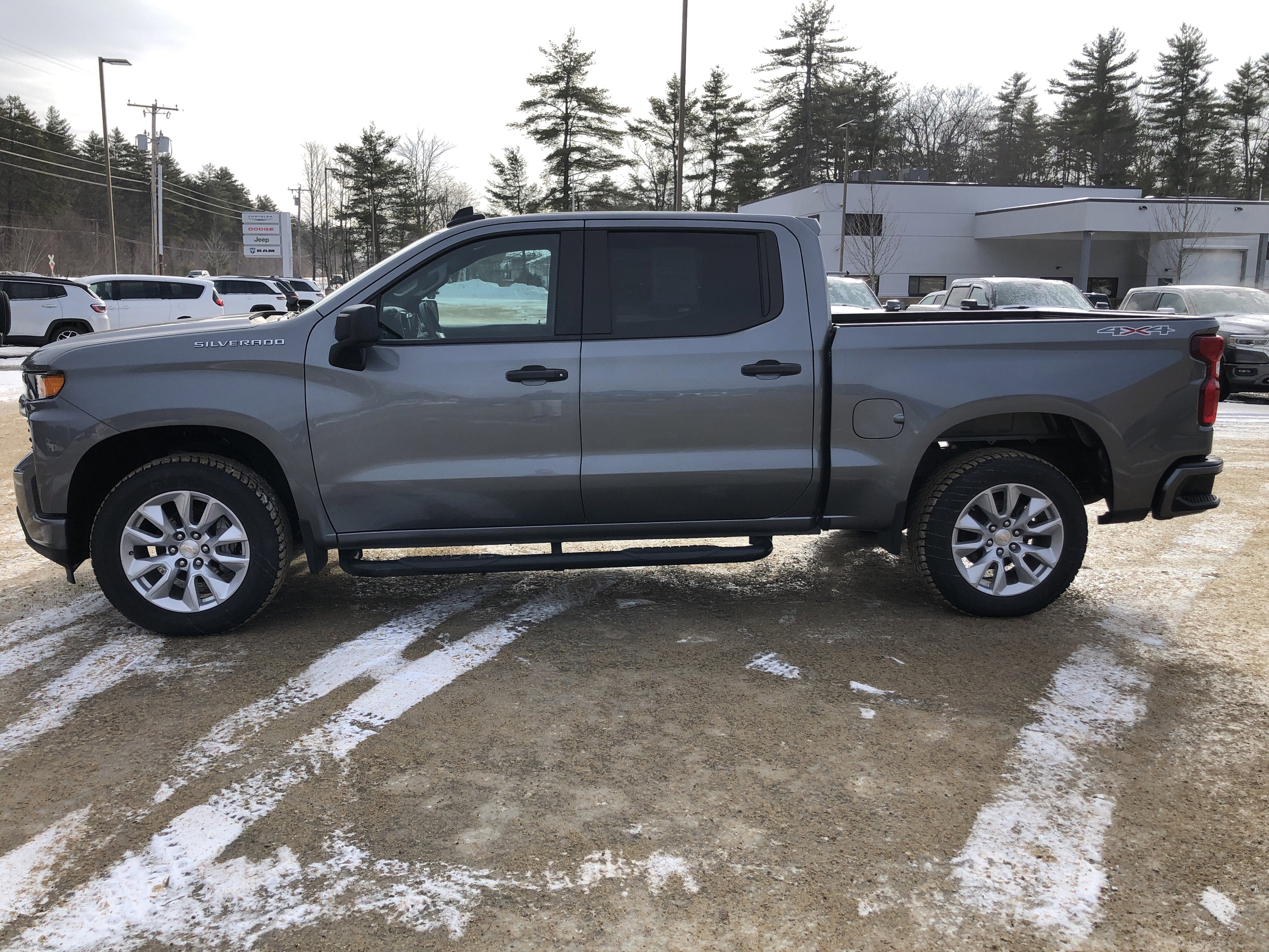 2021 Chevrolet Silverado 1500 Custom