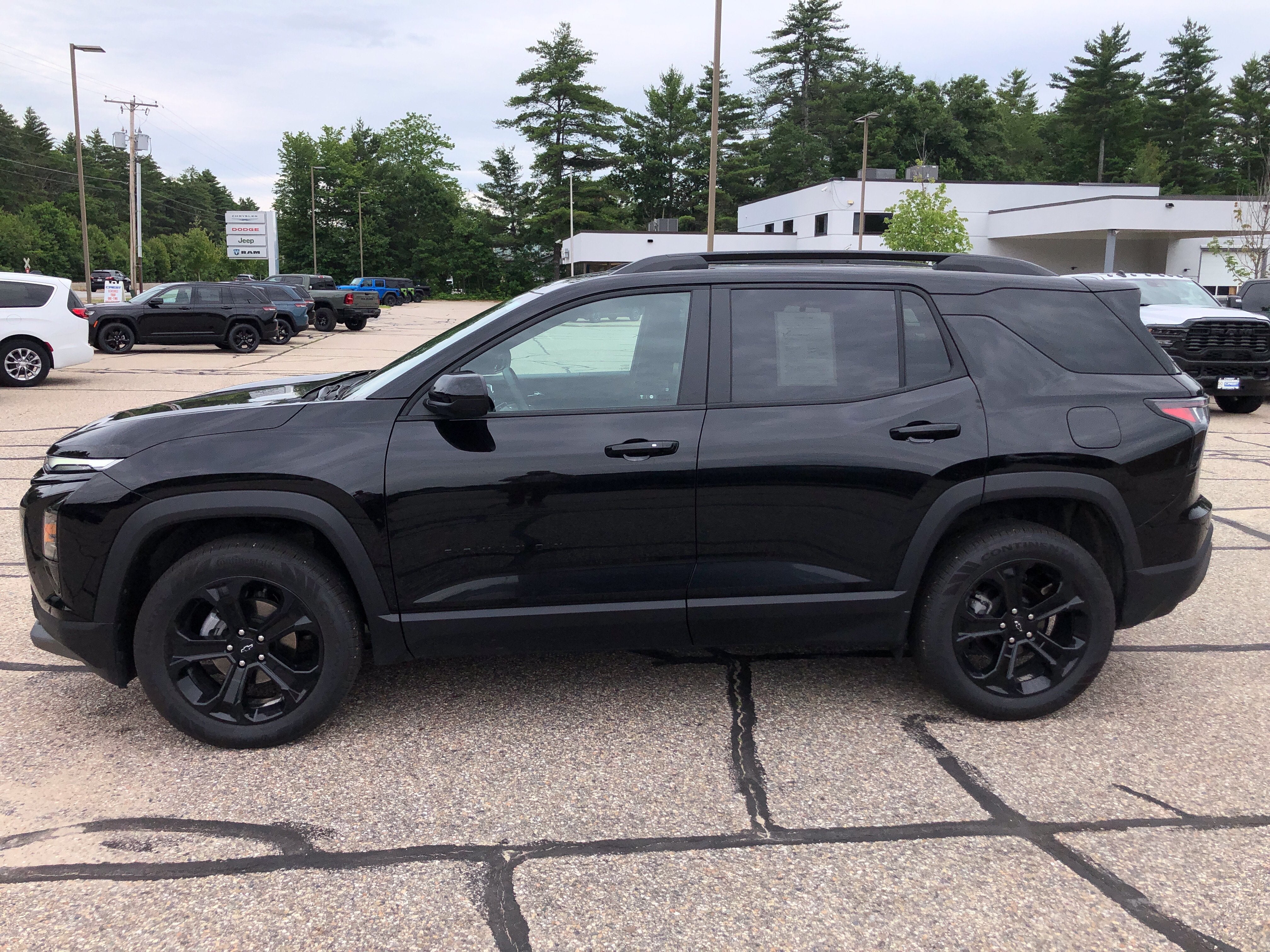 2025 Chevrolet Equinox LT