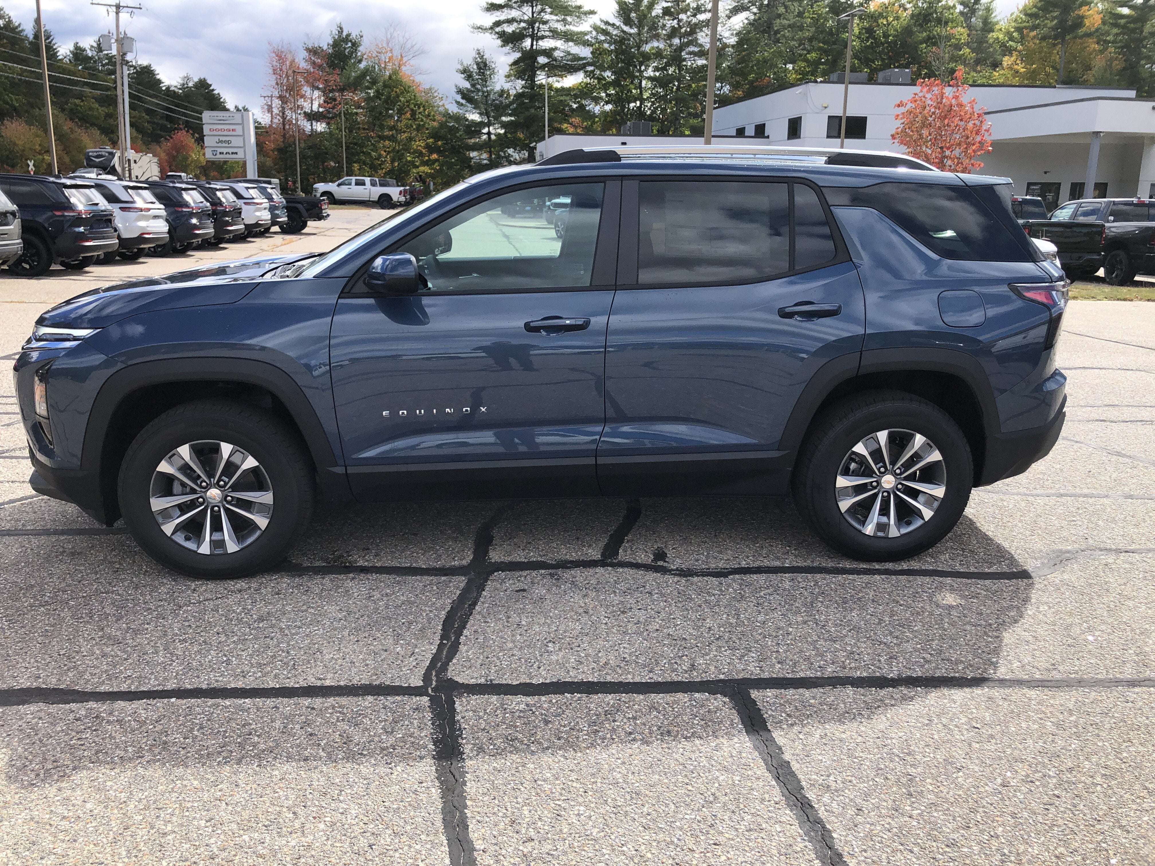 2027 Chevrolet Equinox LT